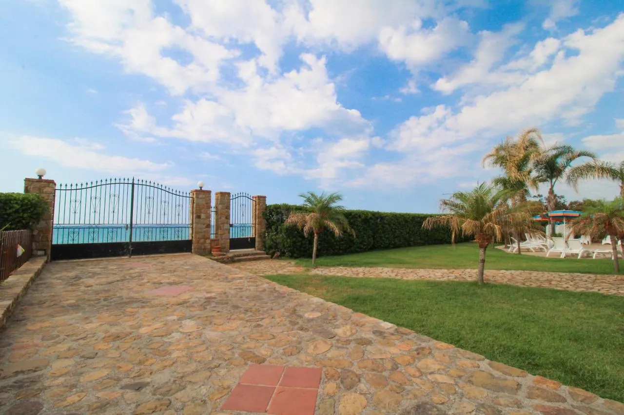 Il Geranio - Resort & Suites Acquedolci