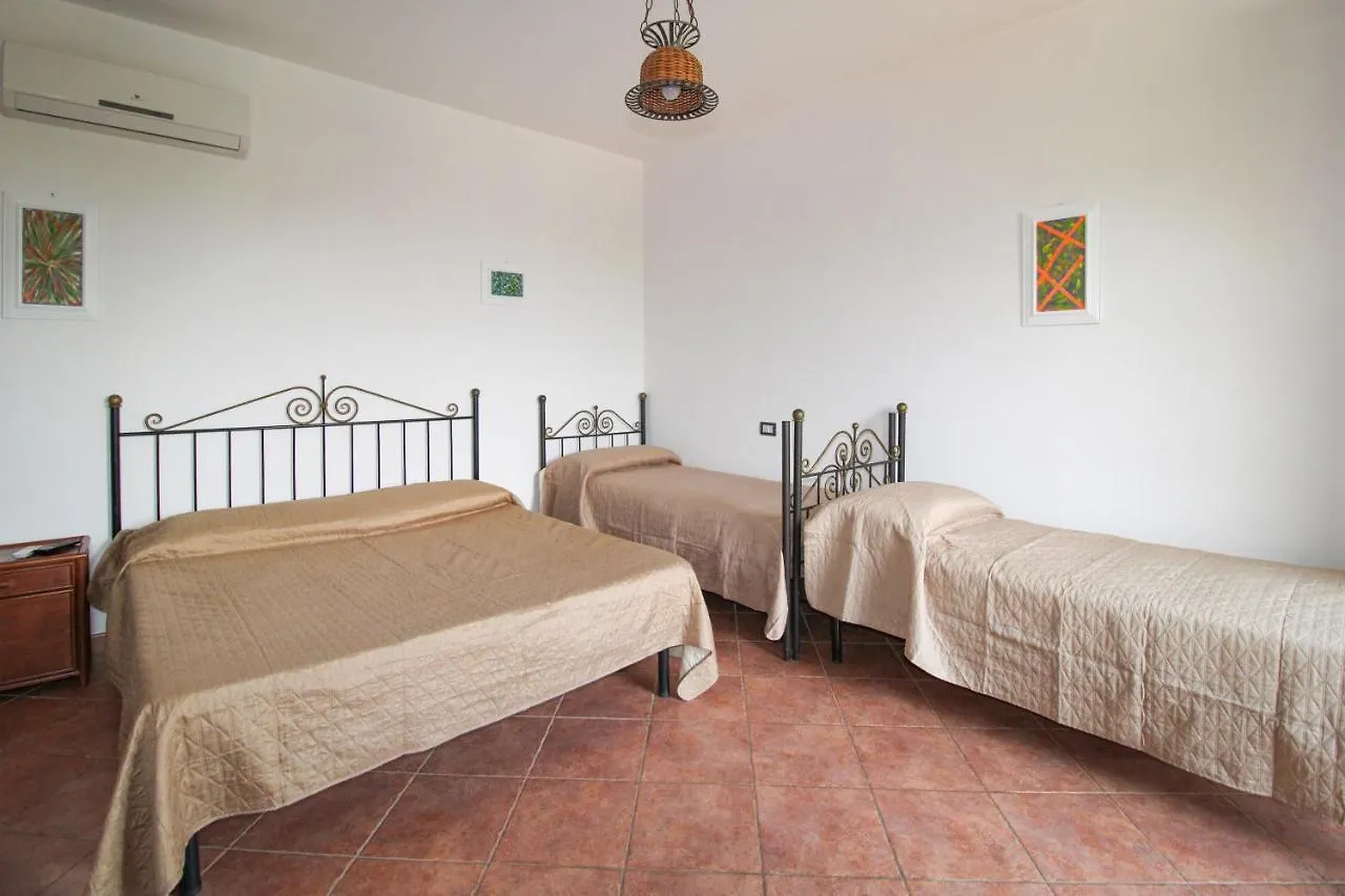 Gasthuis Il Geranio - Resort & Suites Acquedolci