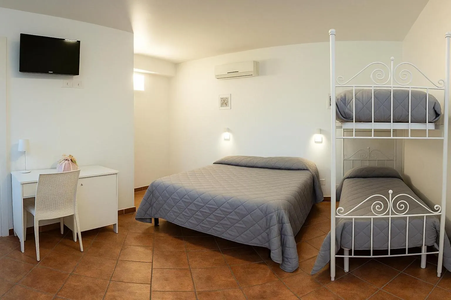 אקוודולצ'י Il Geranio - Resort & Suites 0*,