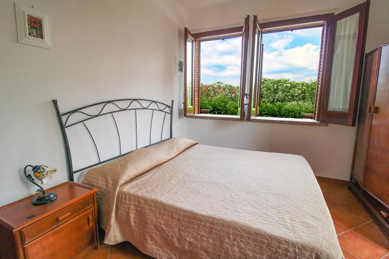 Guest house Il Geranio - Resort & Suites Acquedolci Italy